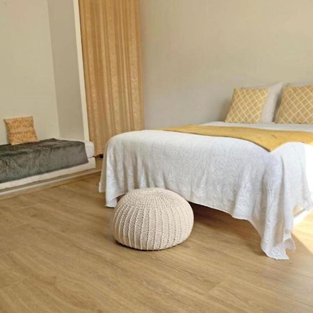 Hotel Les Tables Aux Vaches Raviege La Salvetat-sur-Agout Esterno foto